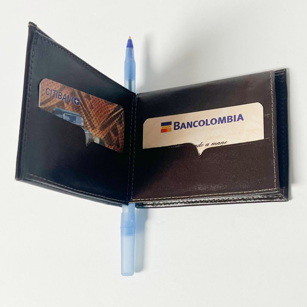 Mens Riviera Wallet Brown NIB Bifold